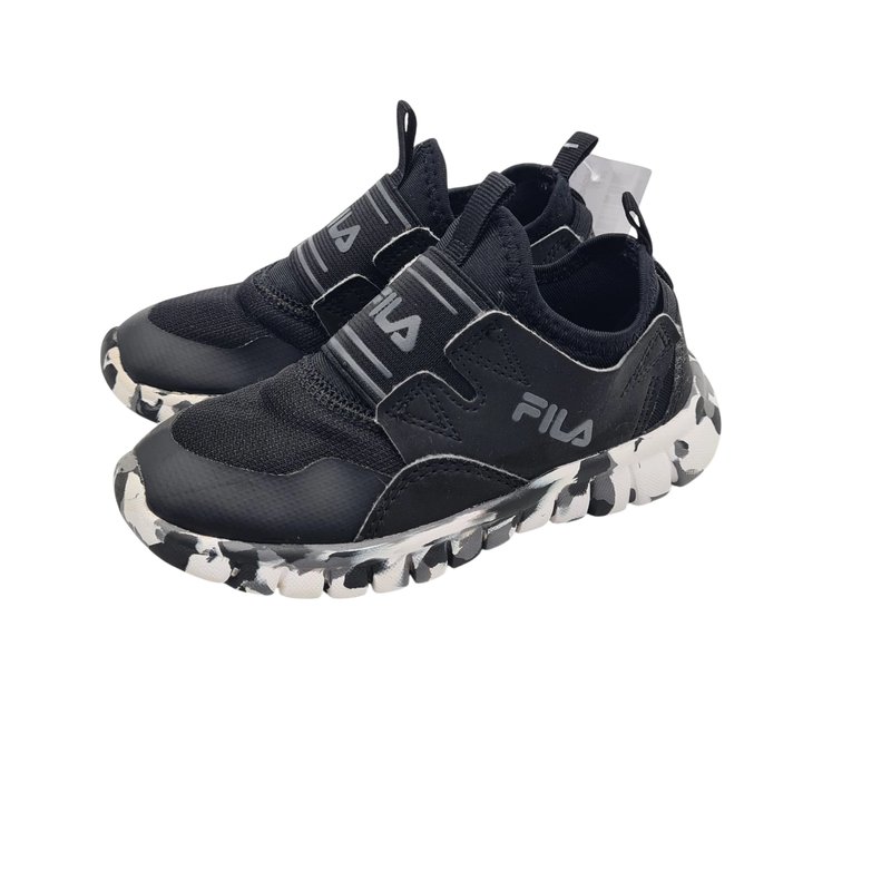 Fila Sneaker Gr. 27 – Schwarz/Camouflage