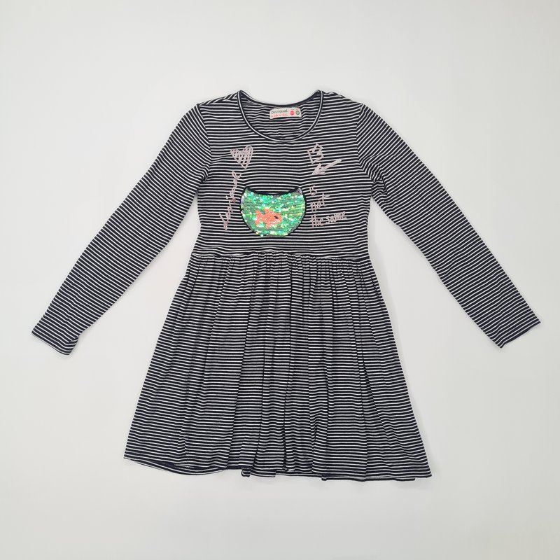 Desigual Kleid Gr. 134 – gut erhalten